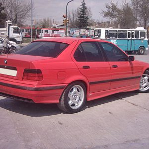 Bmw E36 1991-1998 Sedan Cam Üstü Spoiler